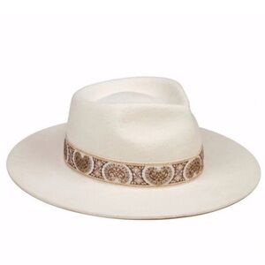 Lack Of Color | The Beverly White Ivory XL